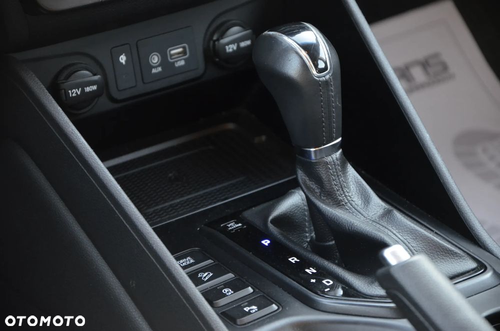 Hyundai Tucson blue 1.6 CRDi 2WD DCT Premium - 36