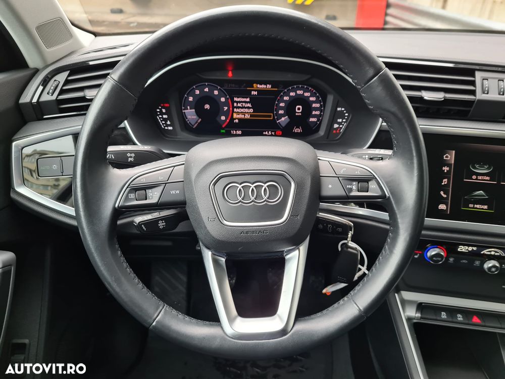Audi Q3 1.5 35 TFSI - 25