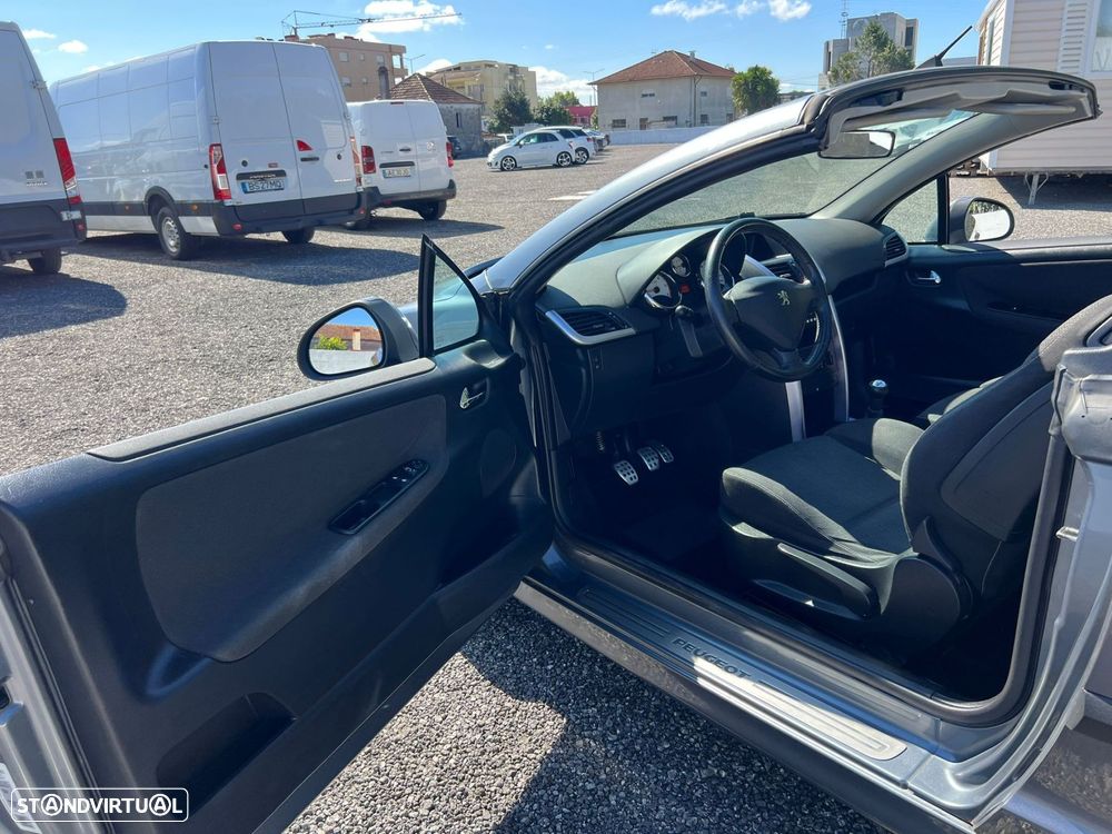 Peugeot 207 CC 1.6 HDi FAP Sport - 15