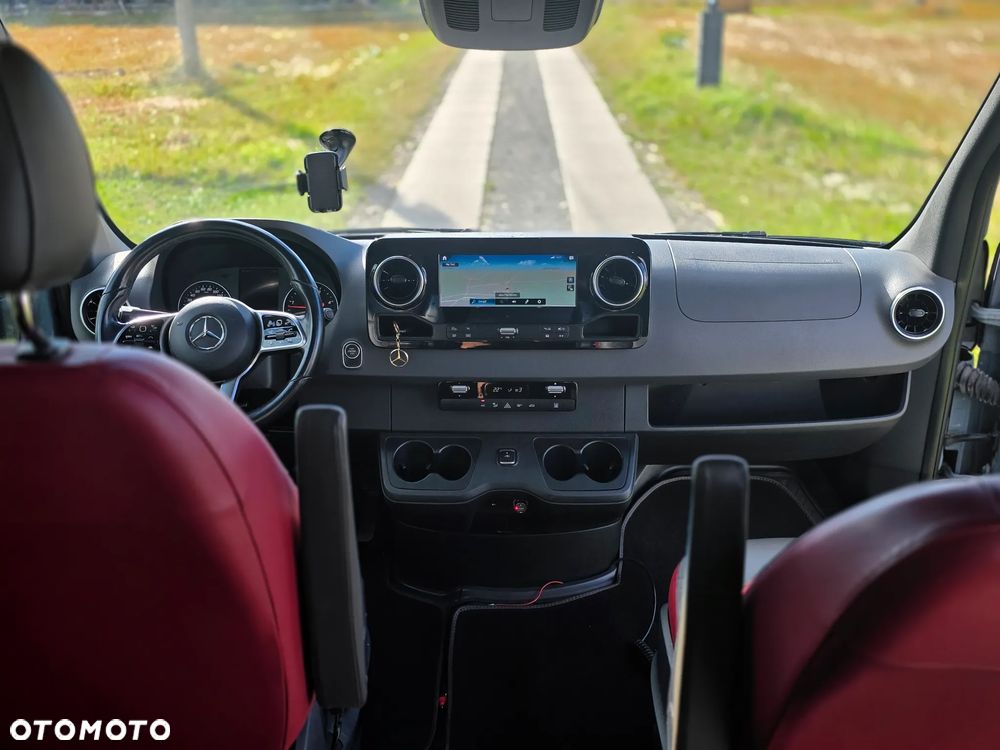 Mercedes-Benz Sprinter  319 - 5