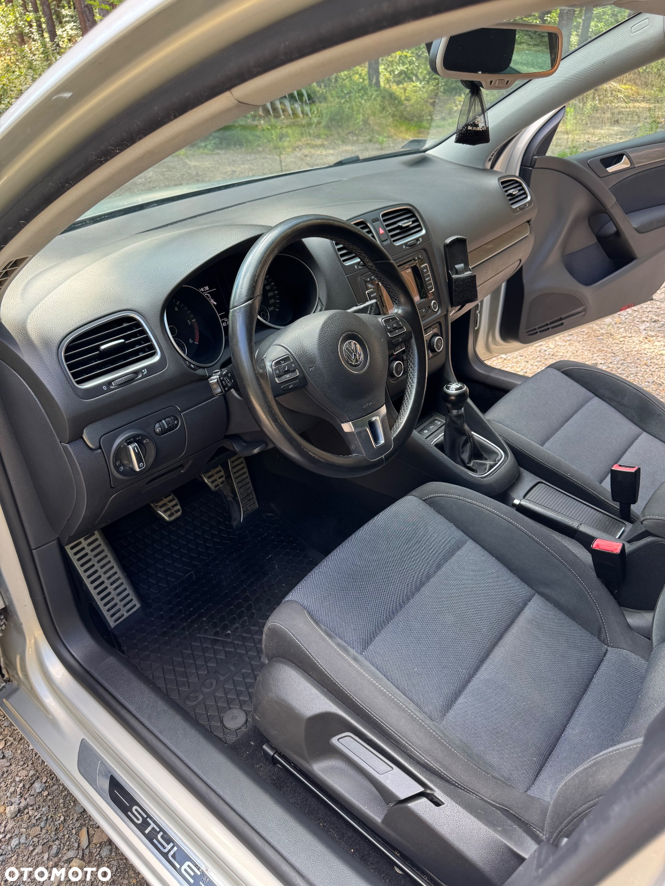 Volkswagen Golf - 13