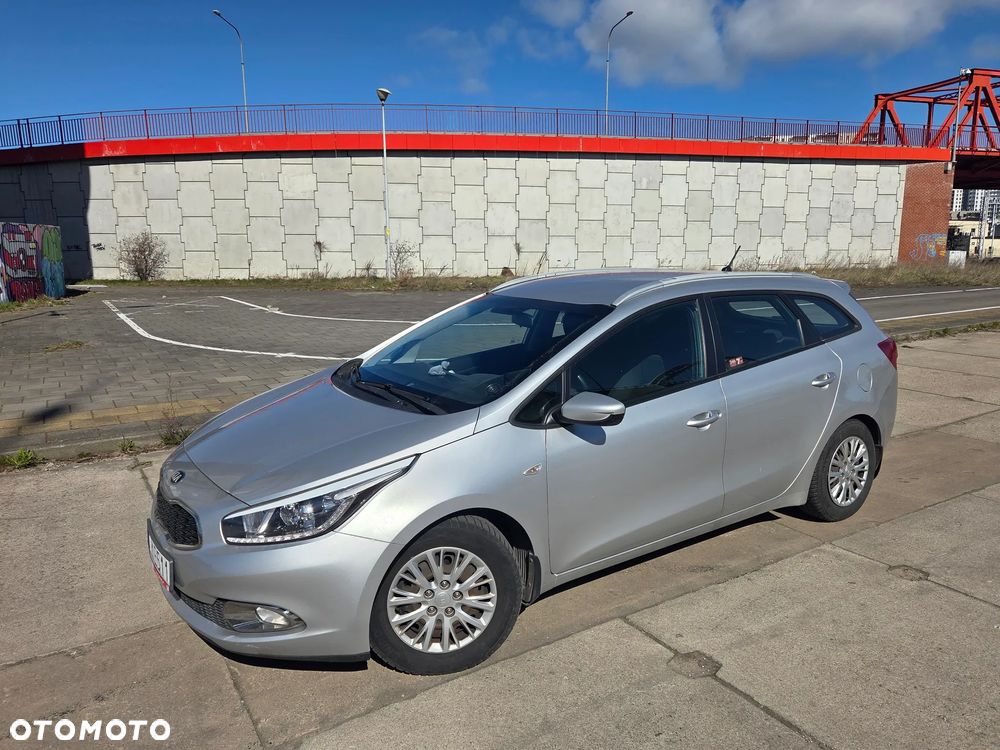 Kia Ceed 1.6 CRDi L - 22