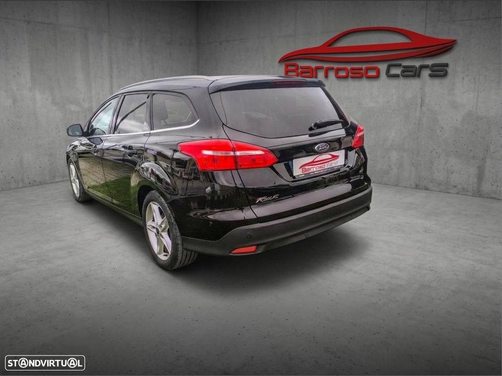 Ford Focus SW 1.5 TDCi EcoBlue Titanium - 4