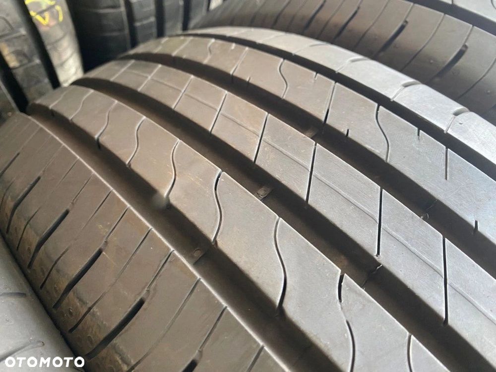 205/60/16 Goodyear EfficientGrip_6,2mm_2szt_(456) - 4
