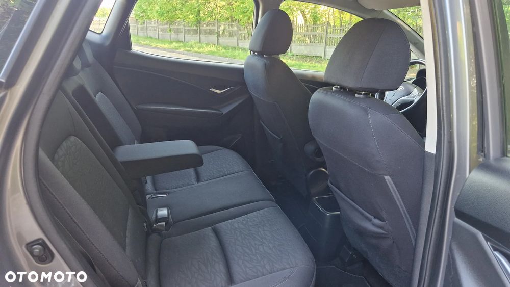 Hyundai ix20 1.4 blue Comfort - 11