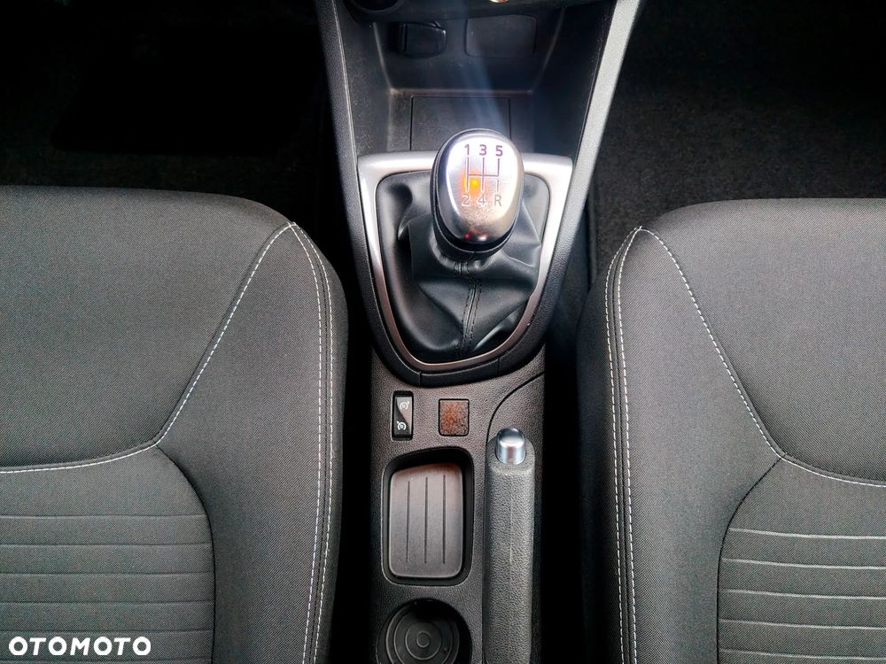 Renault Clio 1.2 16V 75 LIMITED - 23