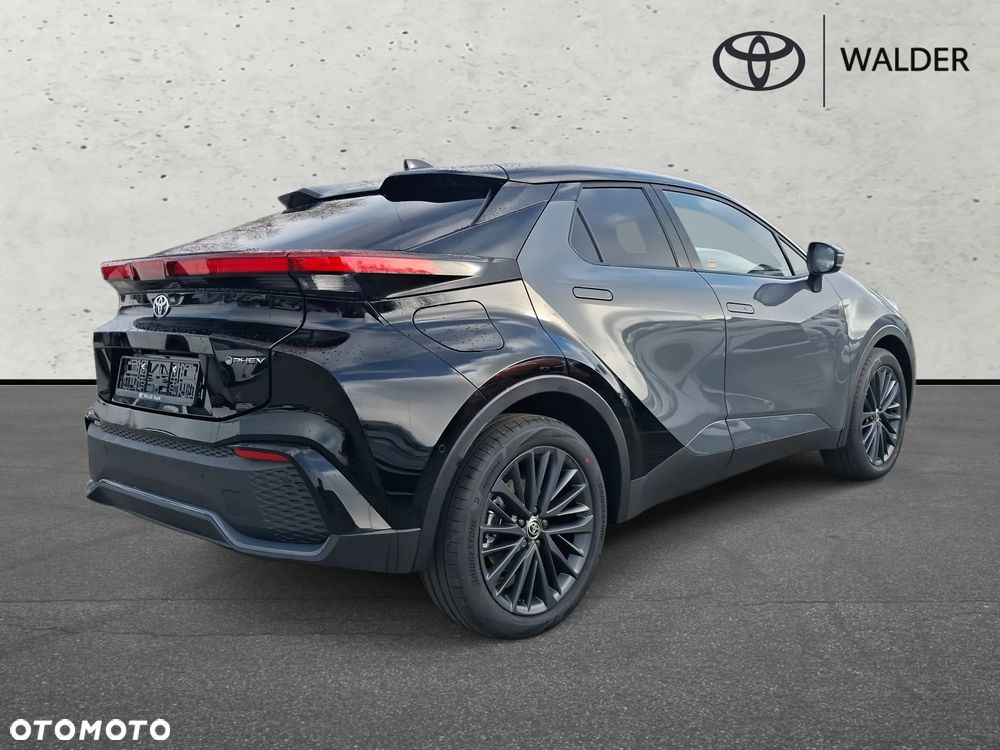 Toyota C-HR - 6