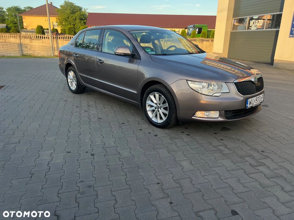Skoda Superb 2.0 TDI Active - 4