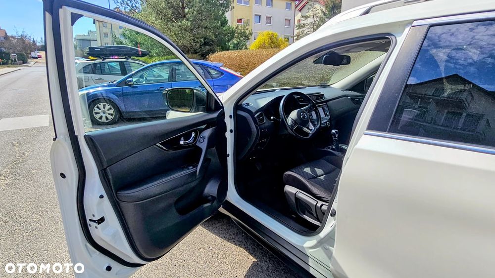 Nissan X-Trail 2.0 dCi N-Connecta 4WD - 2