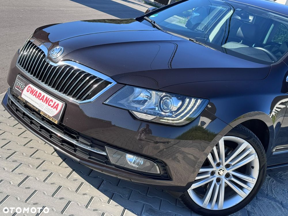 Skoda Superb 2.0 TDI 4x4 Platinum DSG - 3