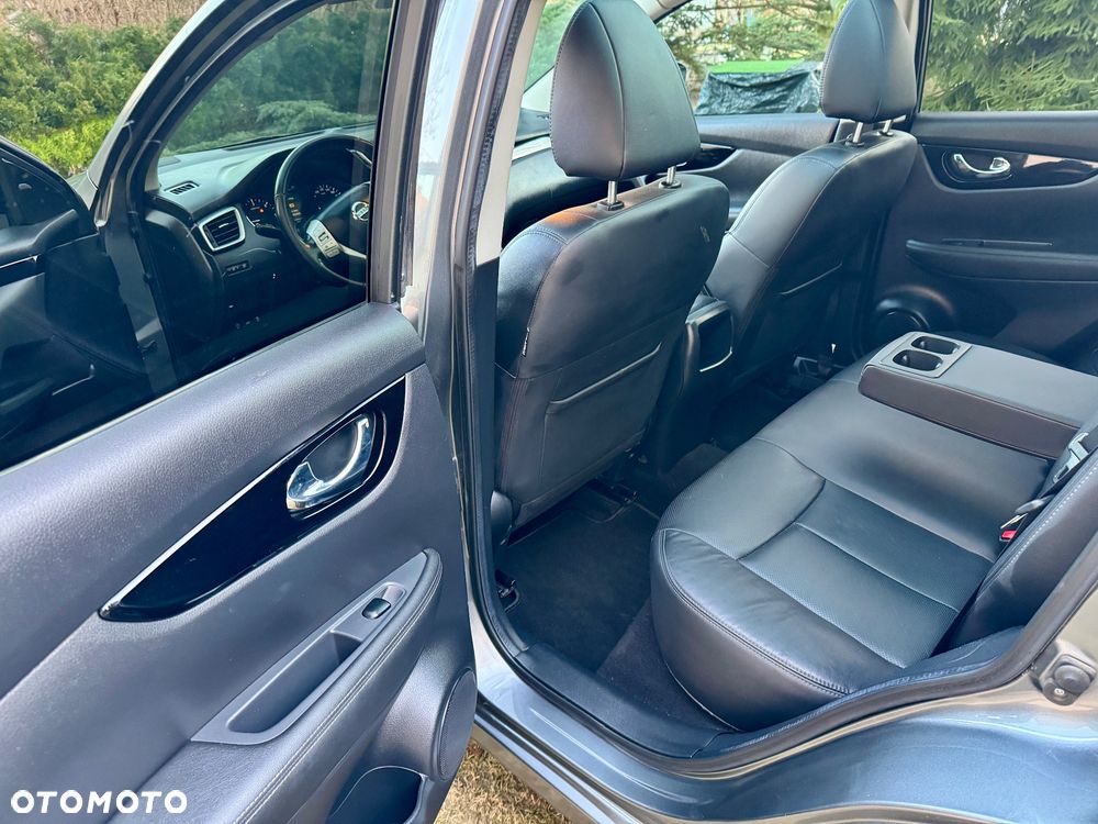 Nissan Qashqai 1.6 dCi Xtronic TEKNA+ - 37