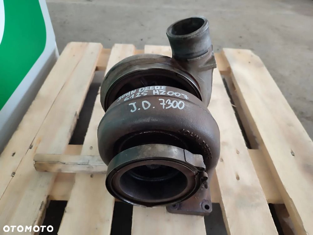 Turbosprężarka RE525340 silnika JOHN DEERE 6125HZ007 - 9