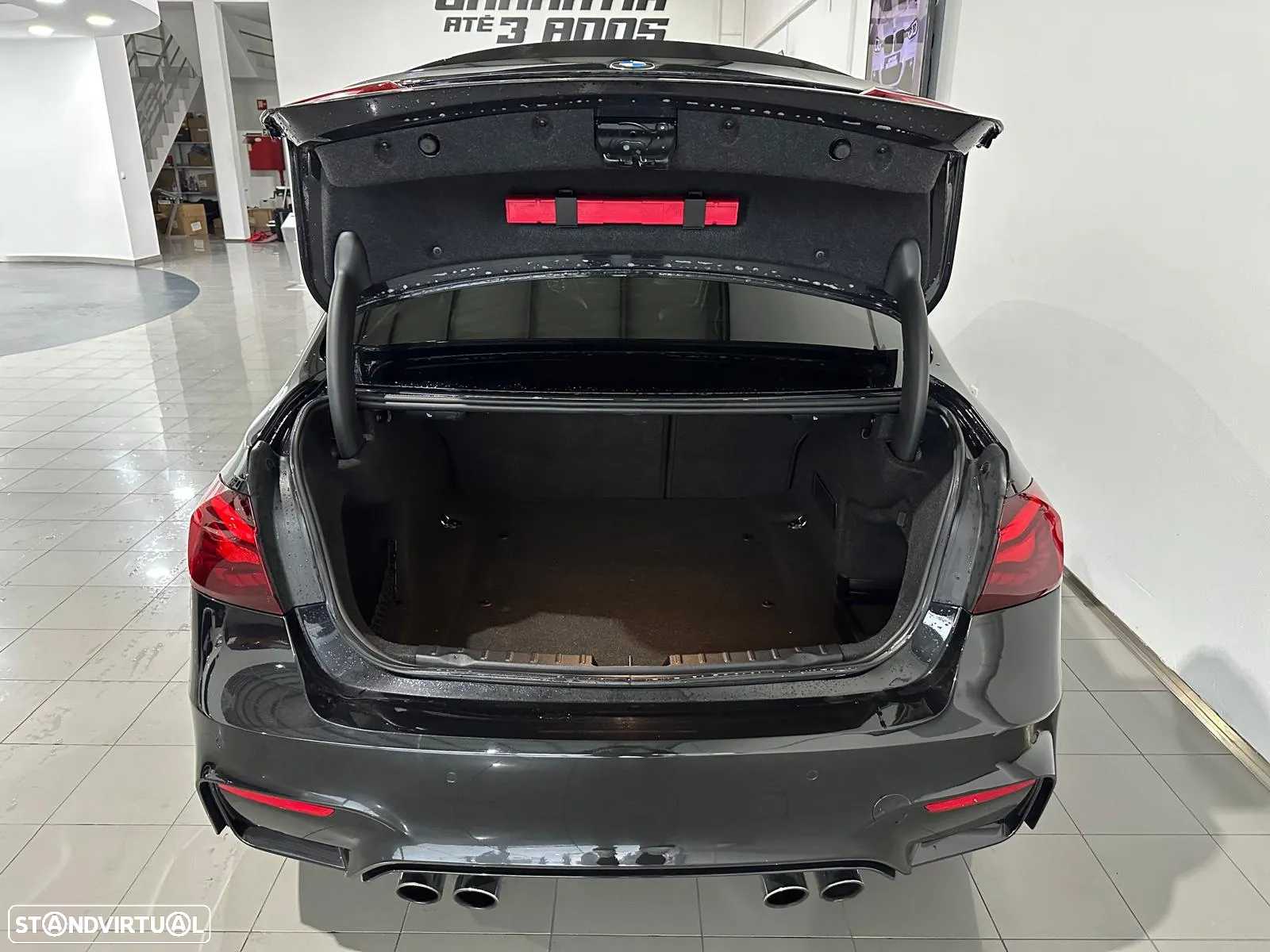 BMW M3 Auto - 5