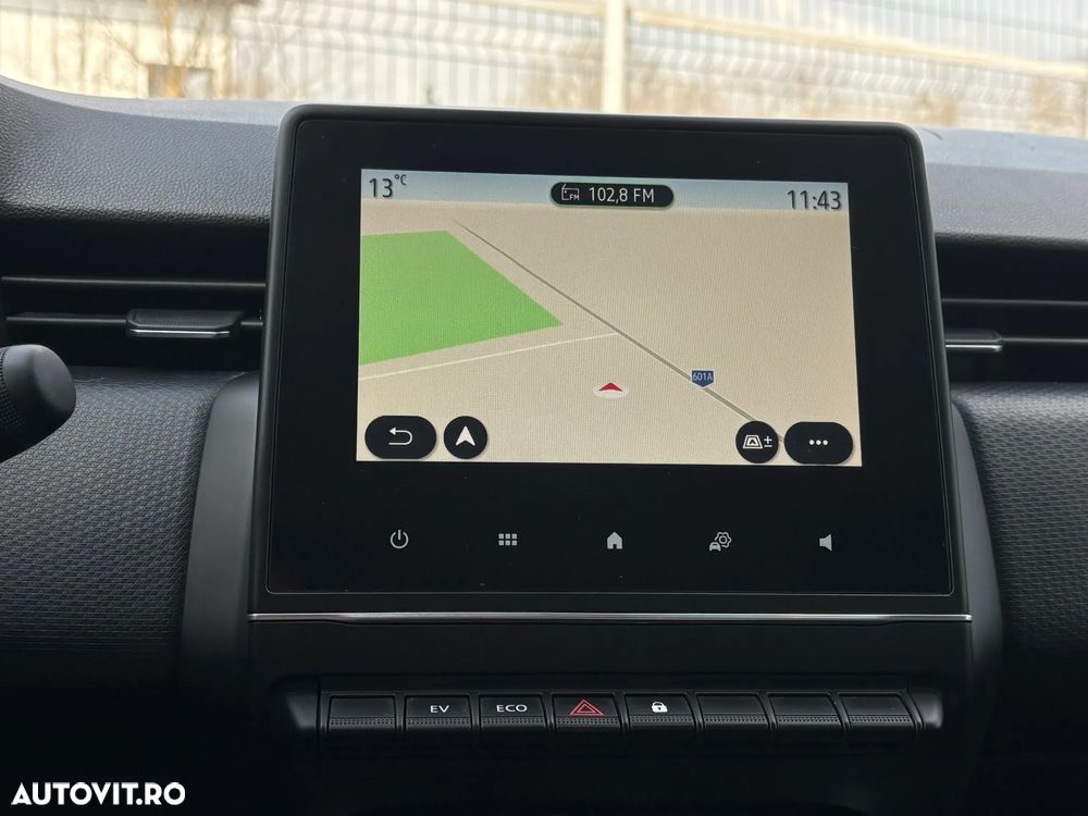 Renault Clio E-TECH 140 BUSINESS EDITION - 19