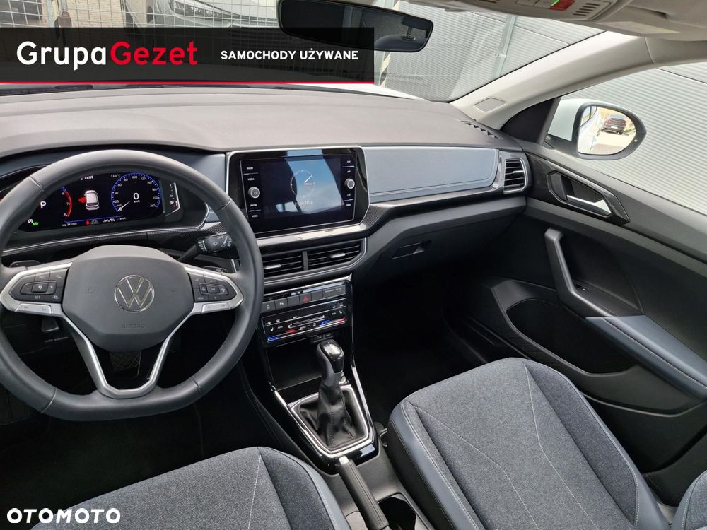 Volkswagen T-Cross - 10