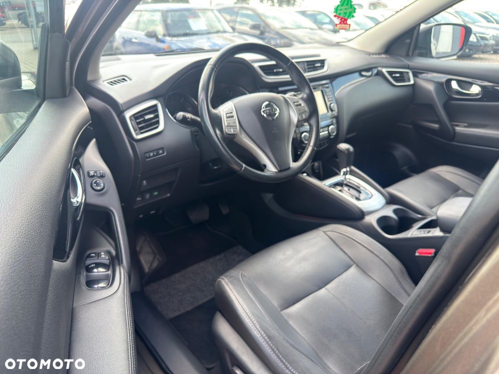 Nissan Qashqai - 14