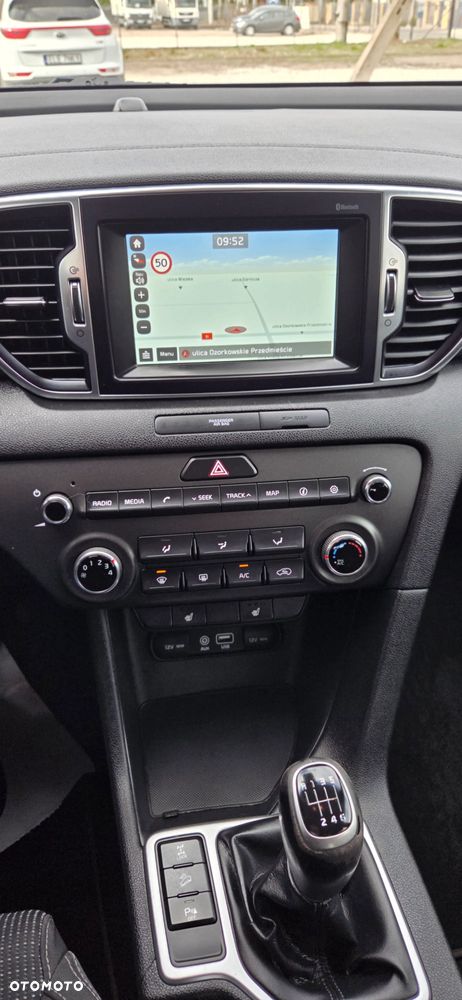 Kia Sportage 1.6 T-GDI AWD VISION - 27