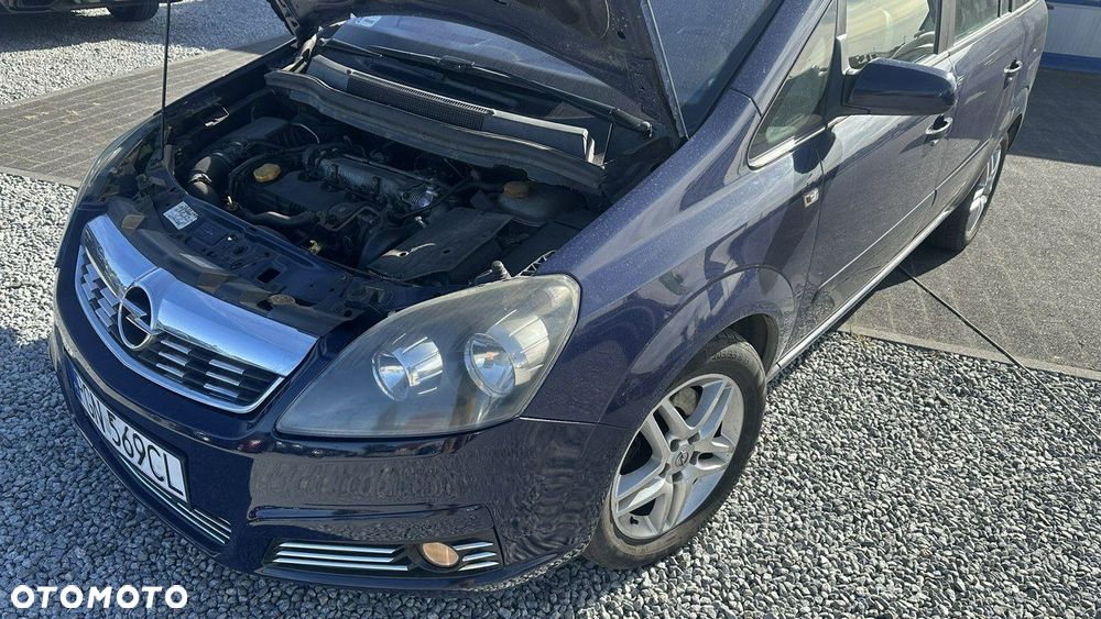 Opel Zafira - 28