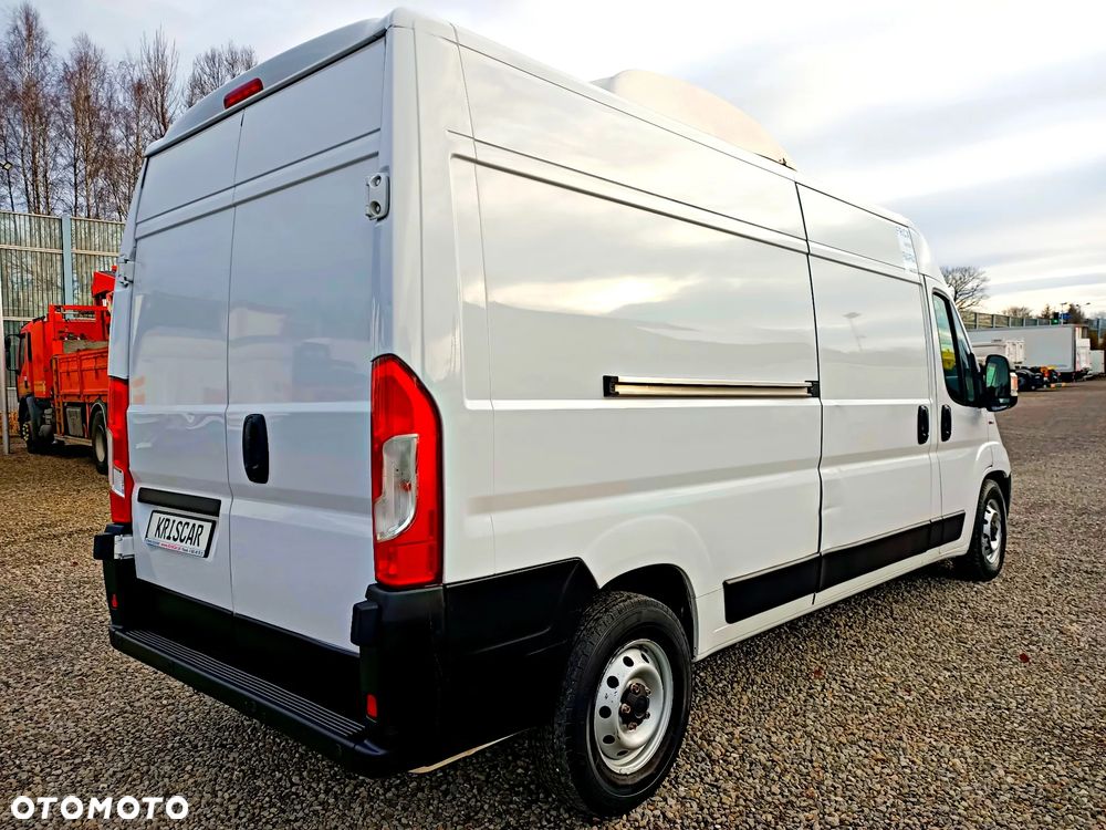 Fiat Ducato Chłodnia drzwi z obu stron 160KM 2 zasilania chłodni - 4