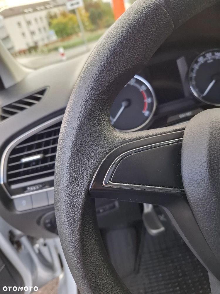 Skoda Fabia 1.0 TSI Ambition - 26