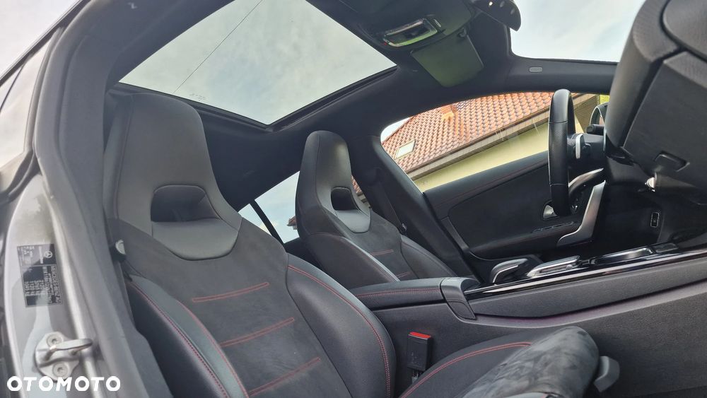 Mercedes-Benz CLA 200 d 8G-DCT AMG Line - 18