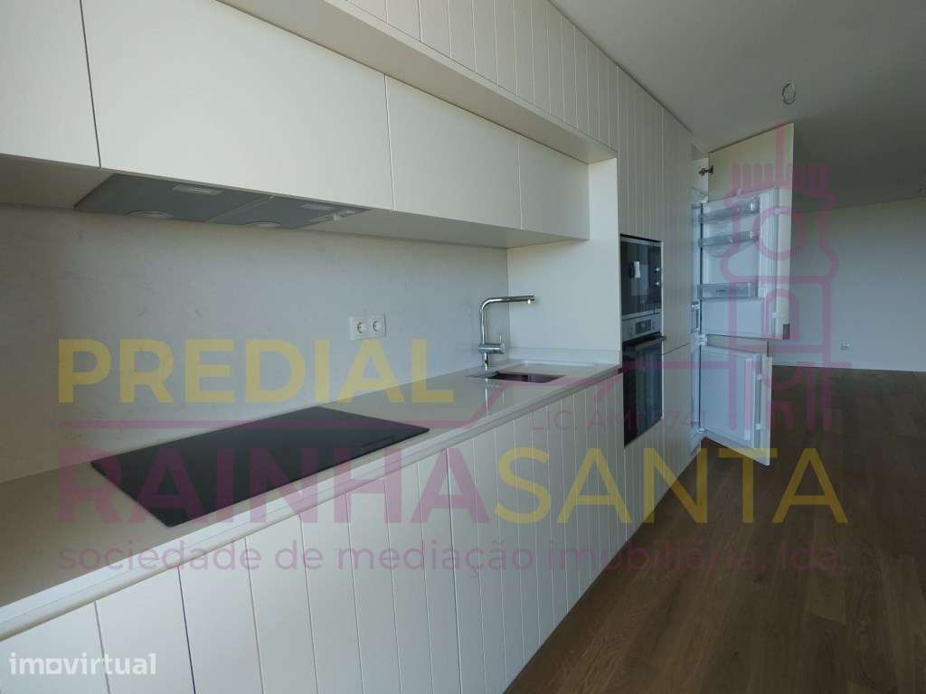 Apartamento PENTHOUSE -T2 junto ao Fórum Coimbra - Grande imagem: 3/14