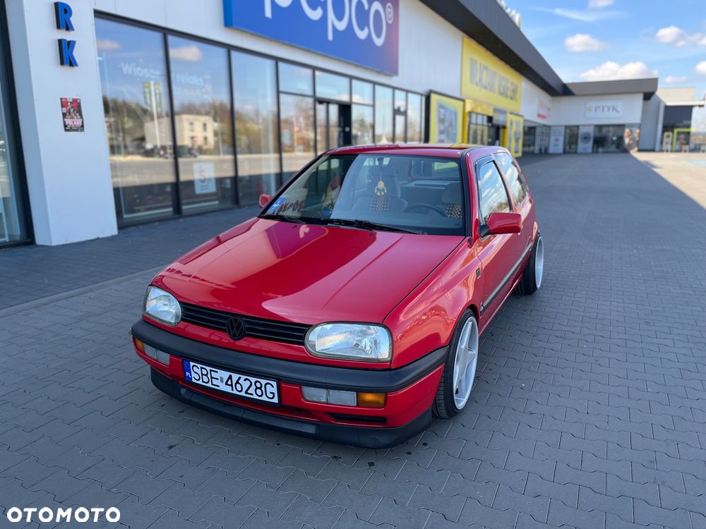 Volkswagen Golf 1.8 GL - 9