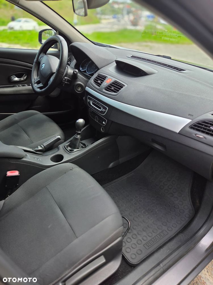Renault Fluence - 5