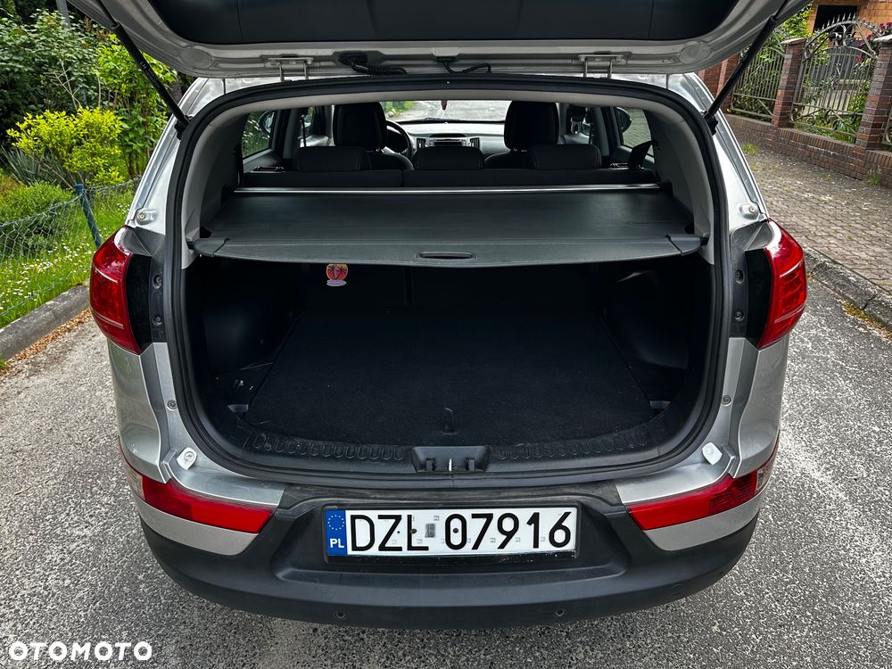 Kia Sportage 1.7 CRDI 2WD ISG Dream-Team Edition - 13