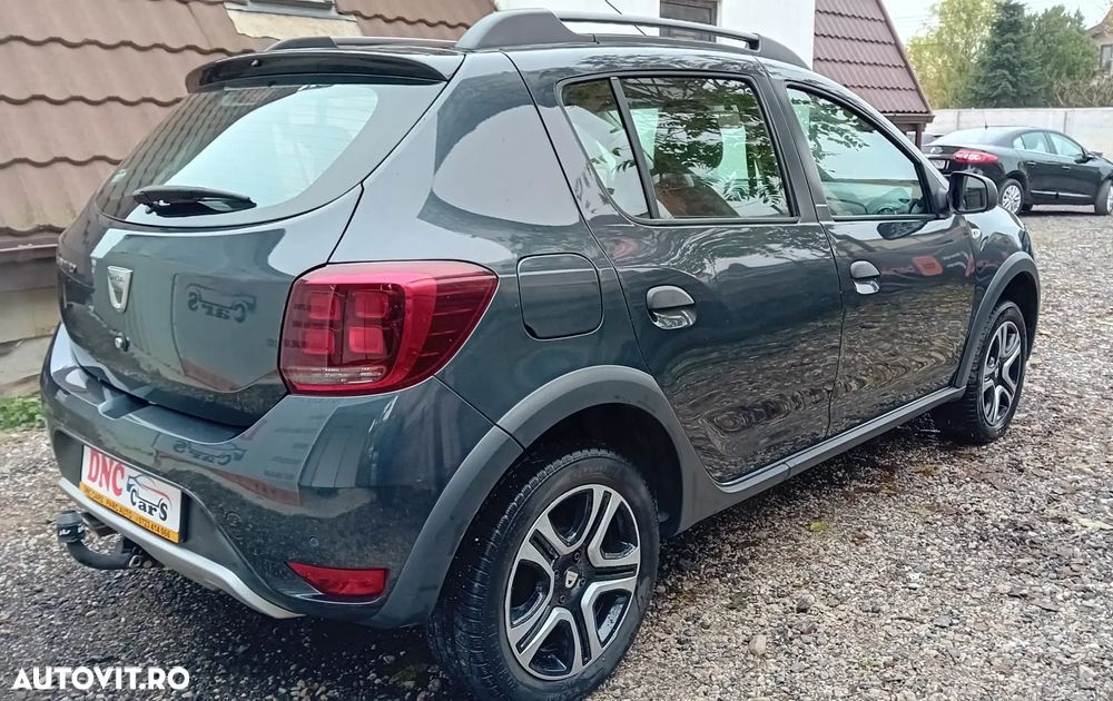 Dacia Sandero Stepway TCe 90 (S&S) Celebration - 24