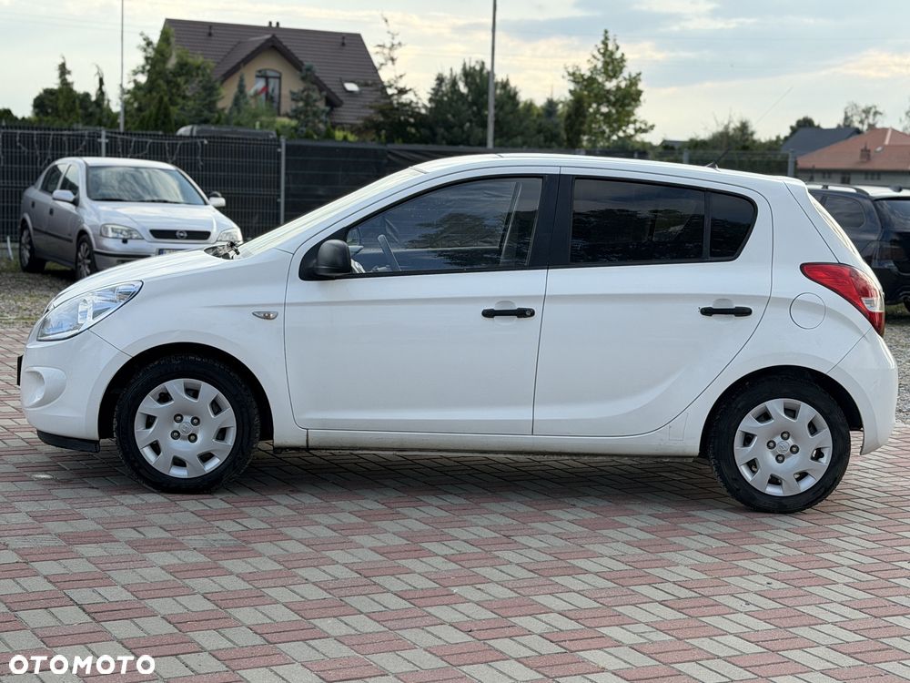 Hyundai i20 - 3