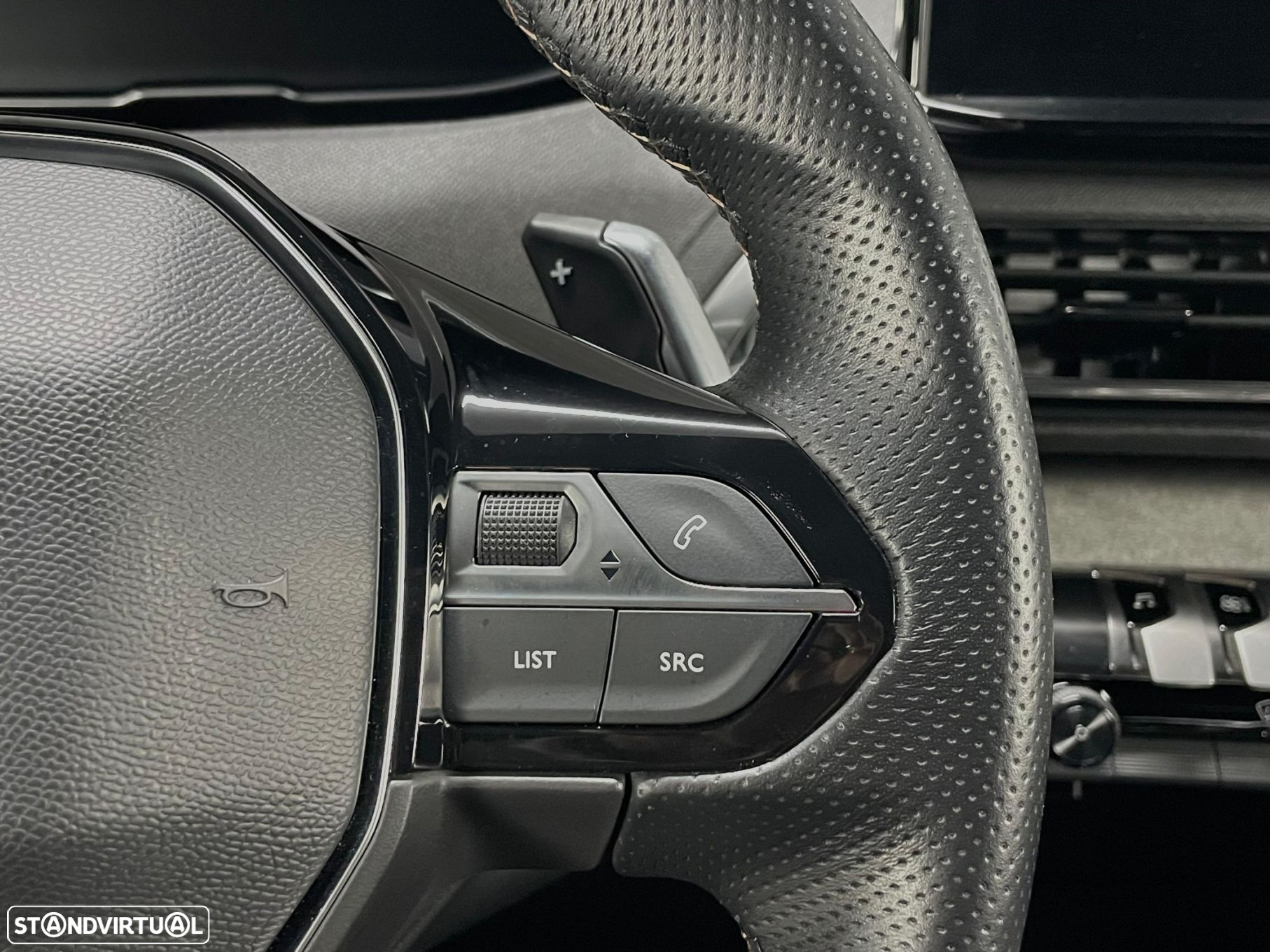 Peugeot 3008 1.2 PureTech GT EAT8 - 11