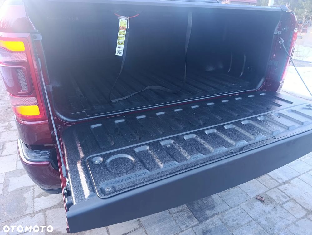 RAM 1500 5.7 Crew Cab Bighorn - 3