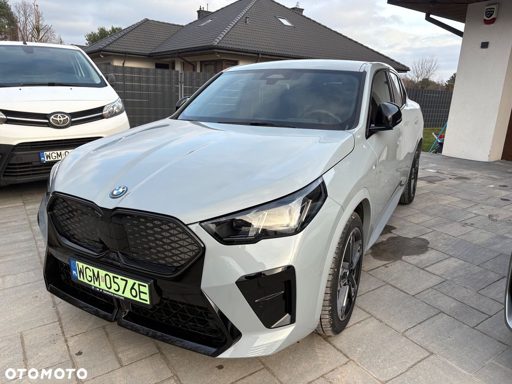 BMW iX2 xDrive30 66.5kWh M Sport Edition - 1