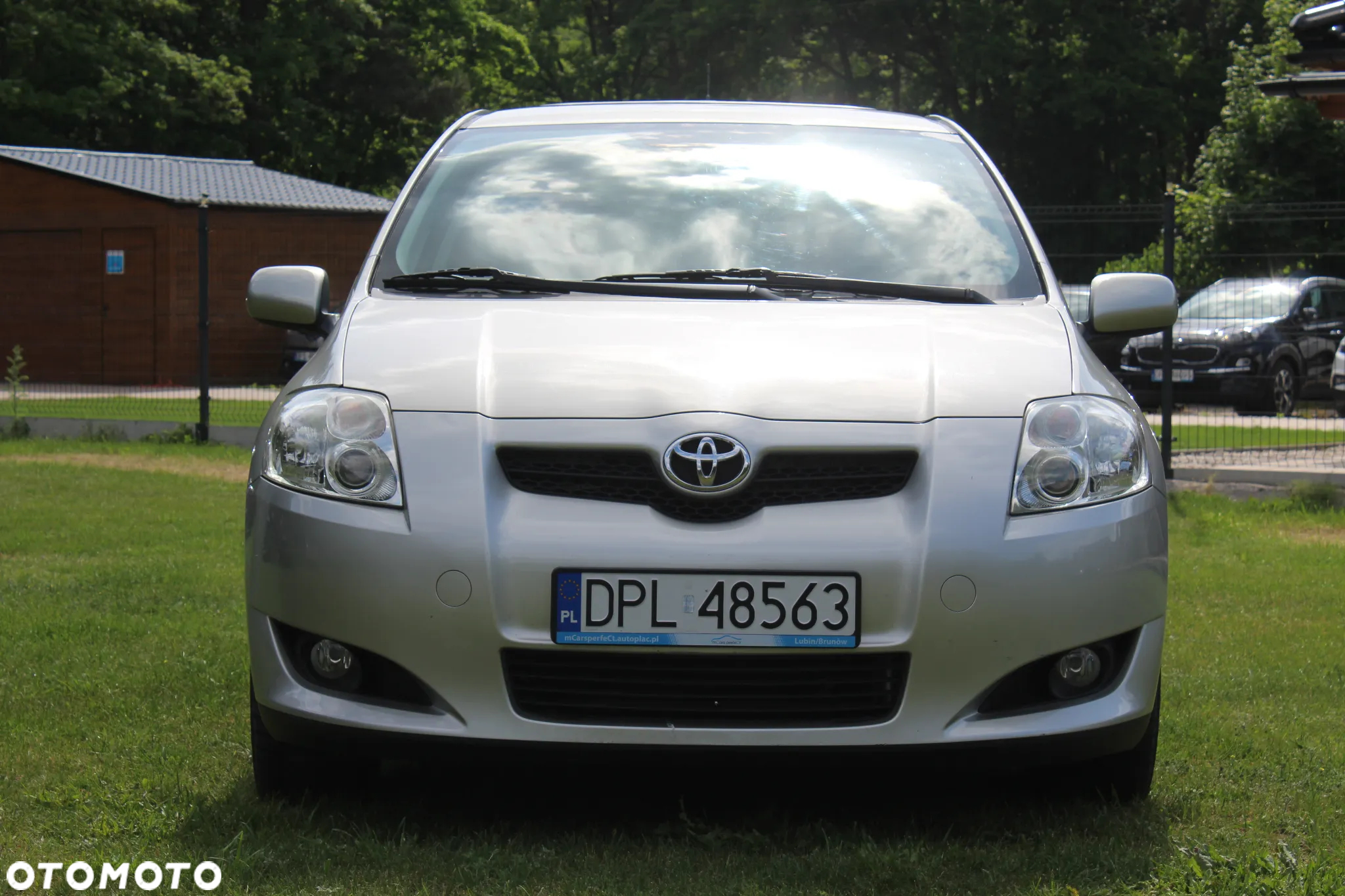Toyota Auris 1.6 VVT-i Executive - 6