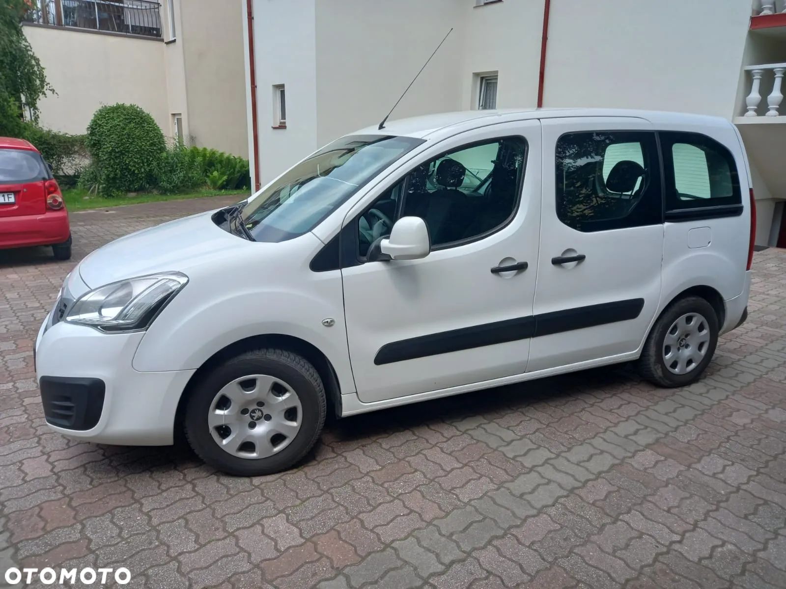 Peugeot Partner Tepee BlueHDi 100 Stop&Start Active - 1