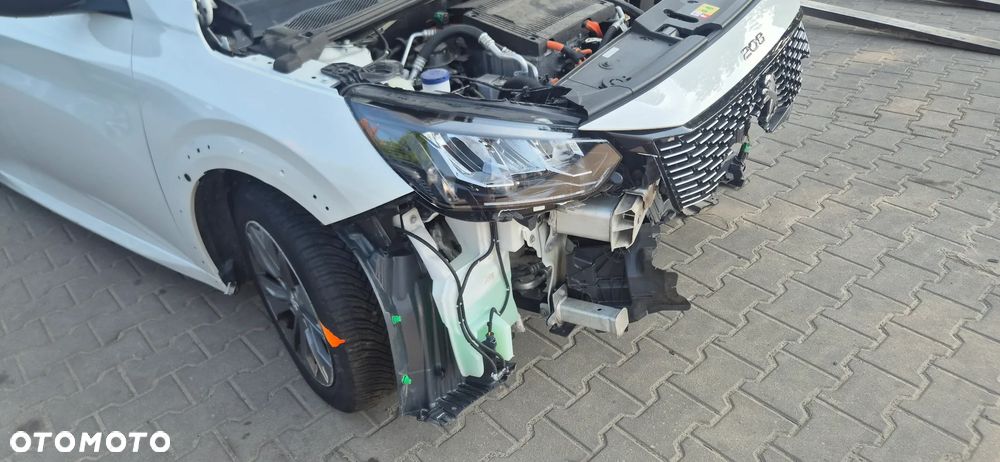 Peugeot 208 Allure Pack - 22