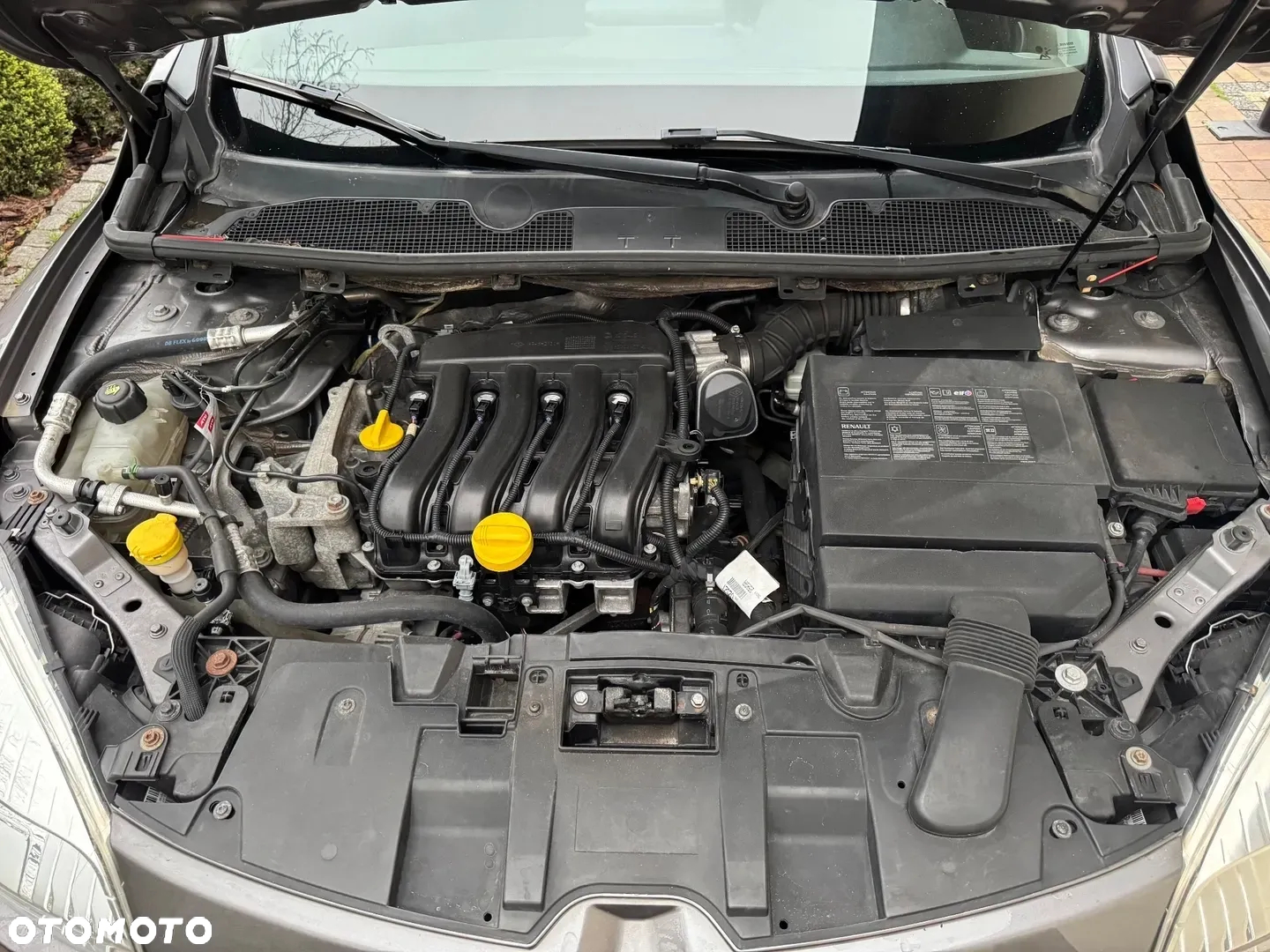 Renault Megane 1.6 16V 110 LIMITED - 10