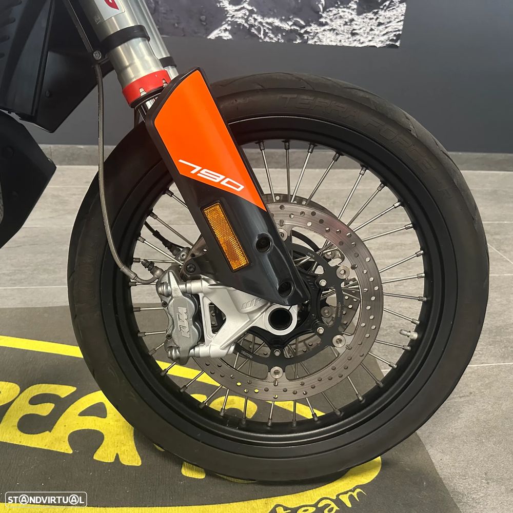 KTM Adventure R 790 - 6