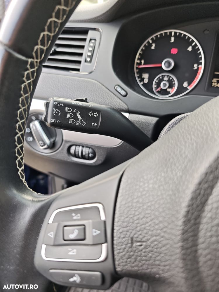 Volkswagen Jetta - 17