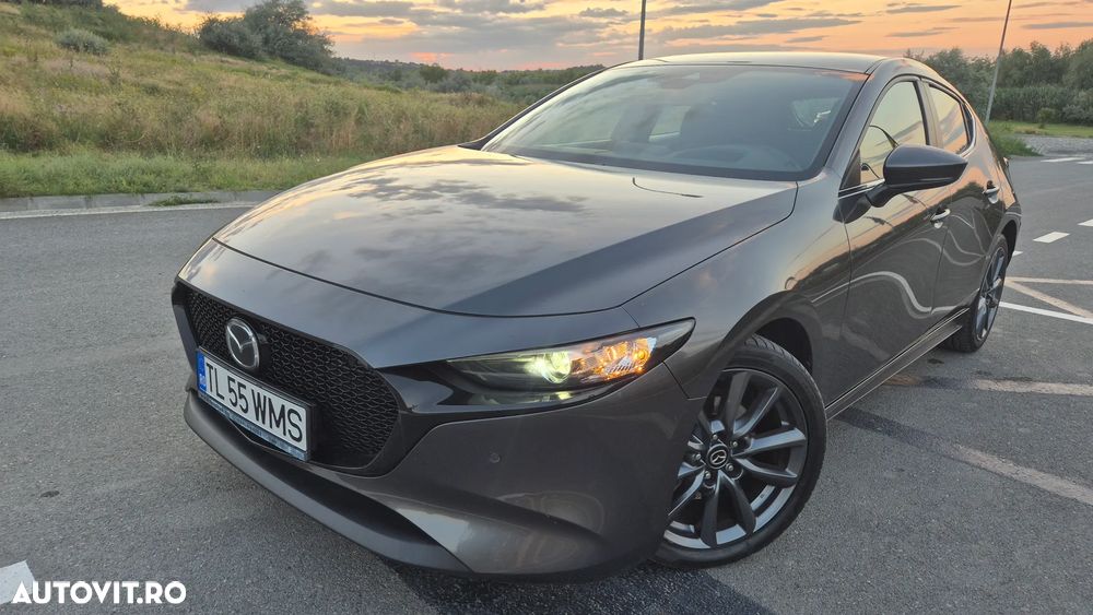 Mazda 3 G122 AT Plus - 1