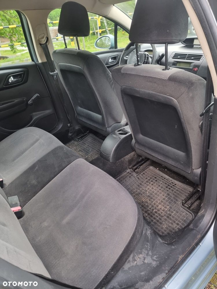 Citroën C4 1.6 HDi Impress - 14