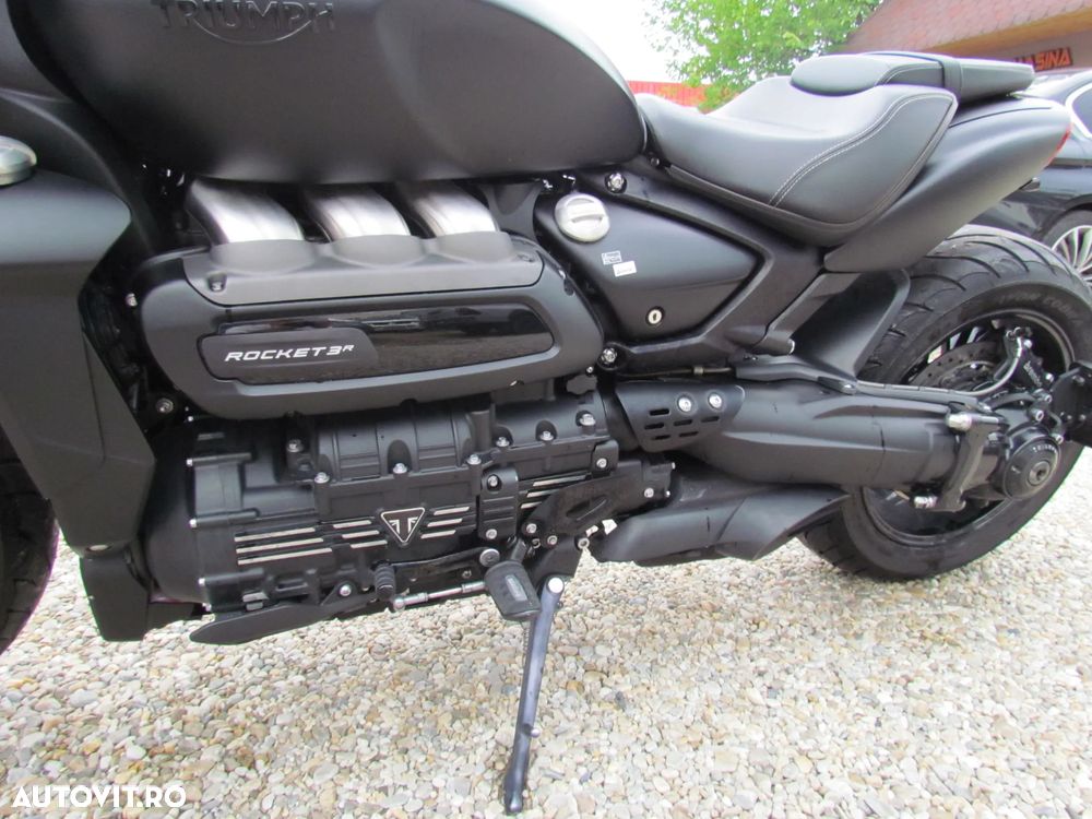 Triumph Rocket 3 R Black - 9