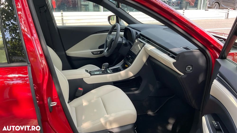 Lexus LBX 1.5 HEV 4x2 CVT Elegant - 26