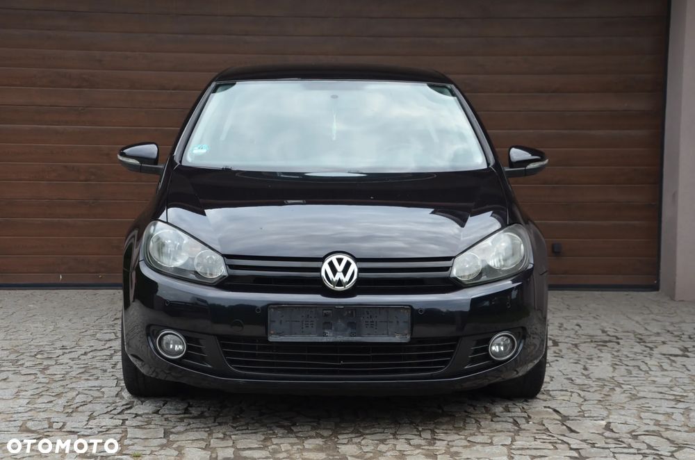 Volkswagen Golf - 6