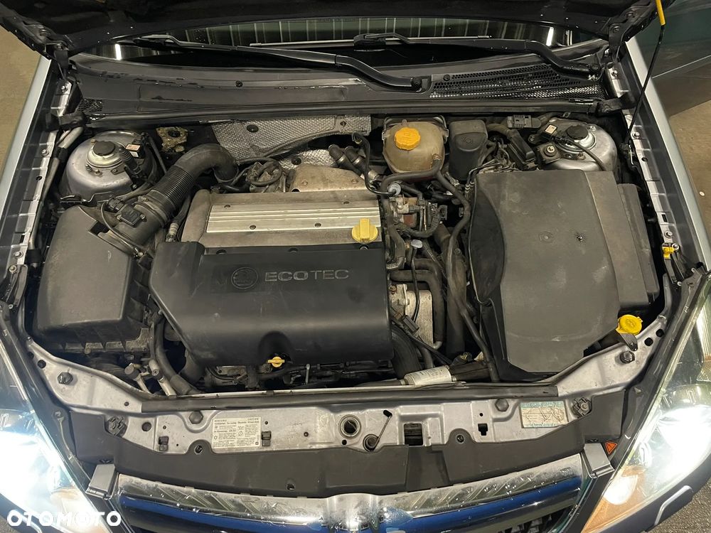 Opel Vectra 2.0 T Cosmo - 28