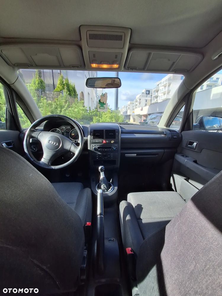 Audi A2 1.4 - 5