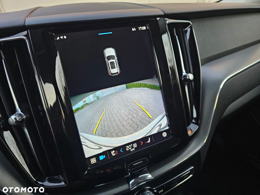 Volvo XC 60 - 18