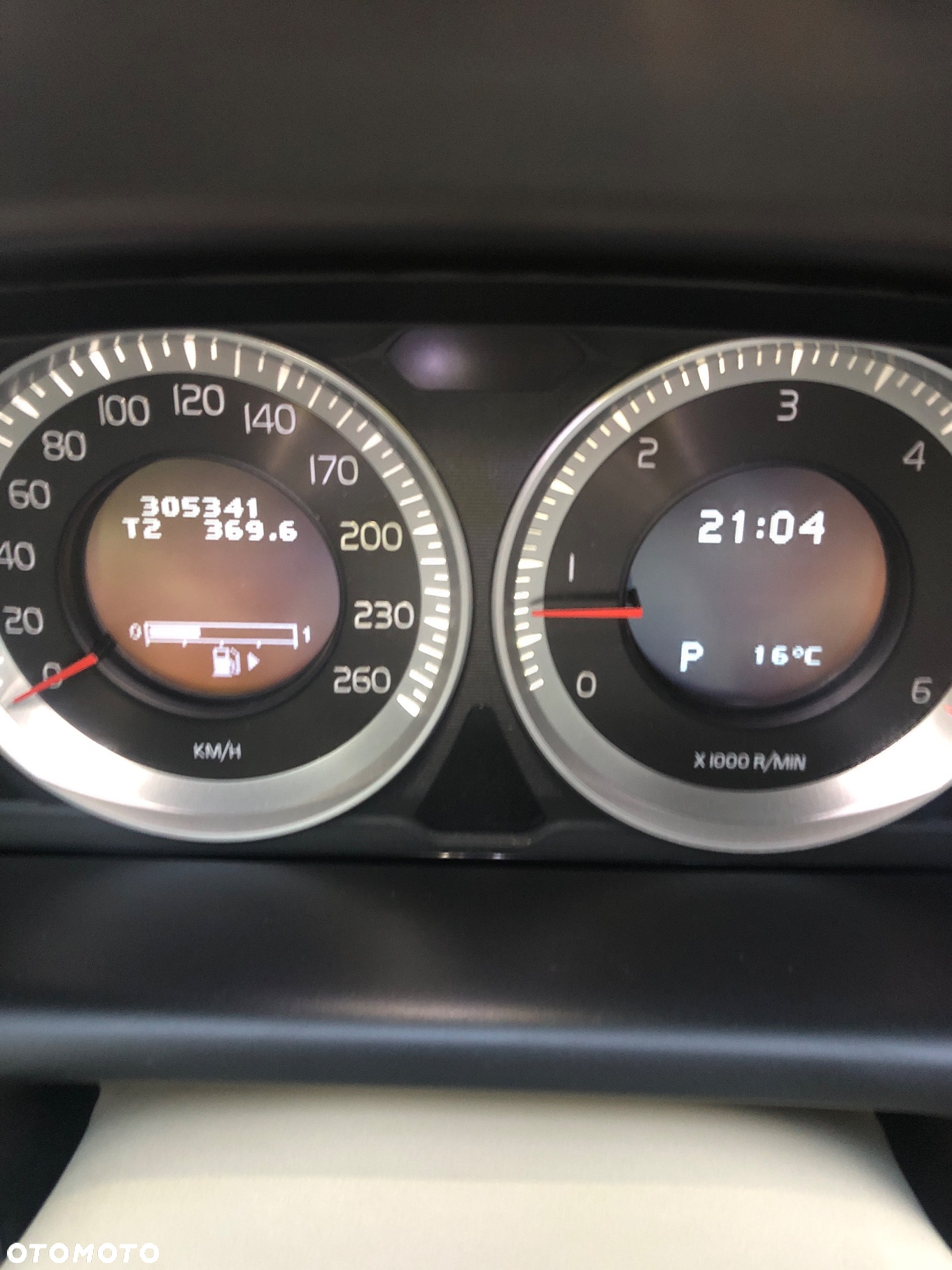 Volvo XC 60 - 35