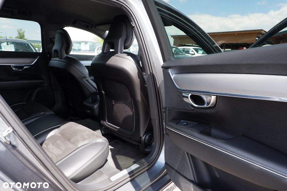 Volvo V90 T5 R-Design - 10